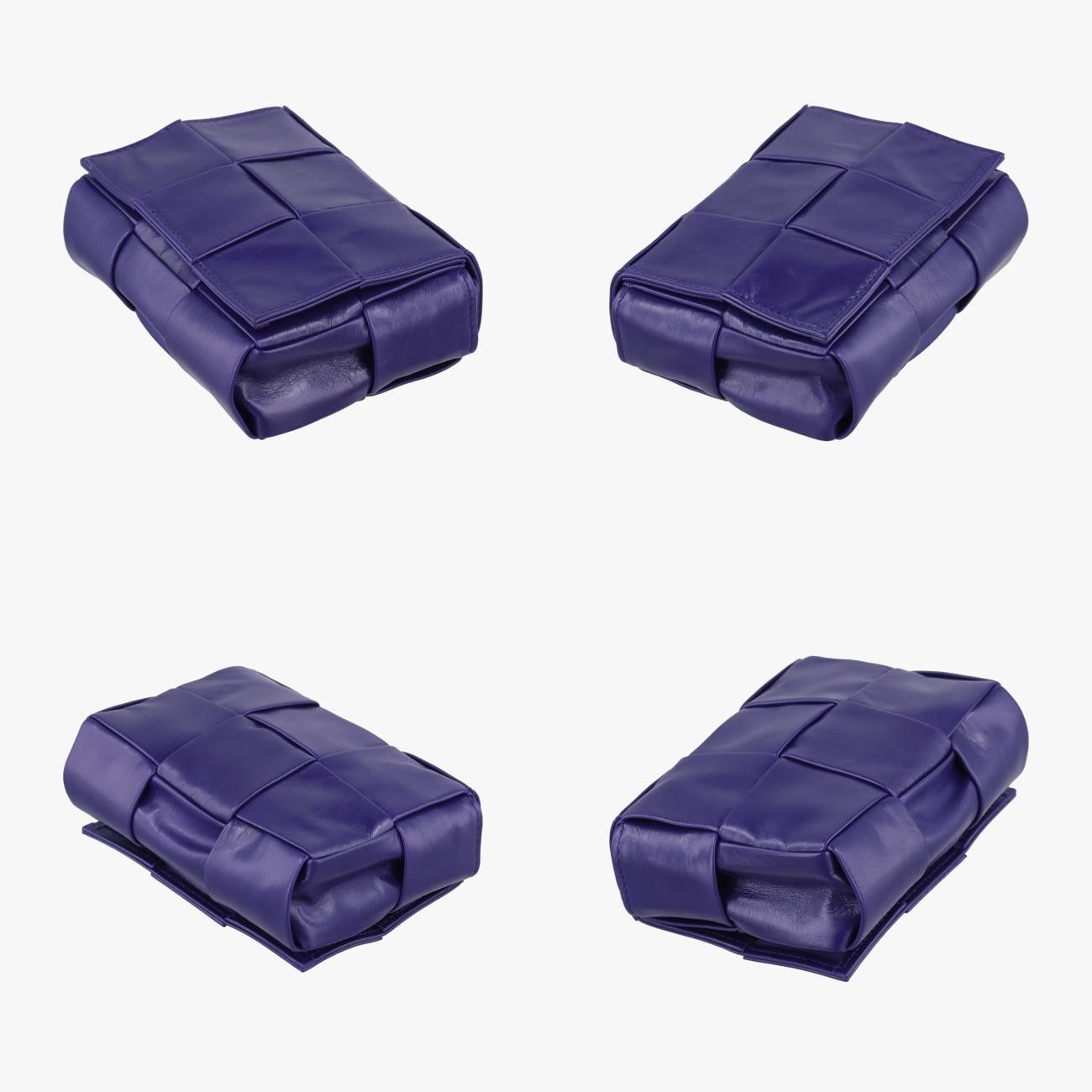 美品　ボッテガヴェネタ ボッテガ・ヴェネタ BOTTEGA VENETA キャンディパデッドカセット