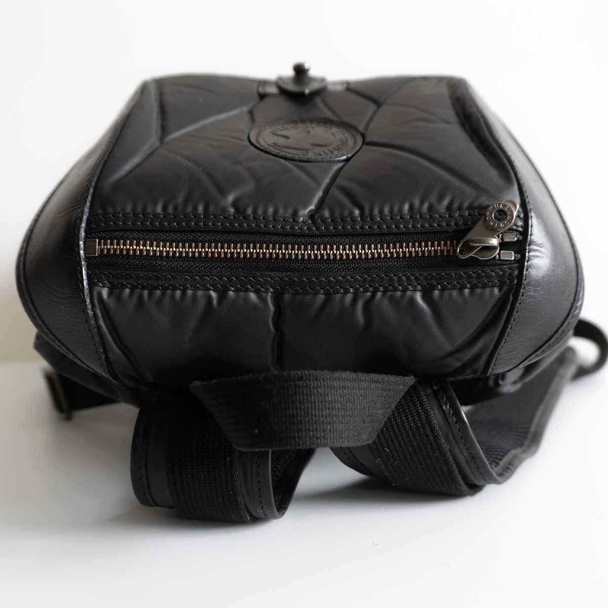 高級品】 HUNTING WORLD 【バチュークロス バックパック】ブラック