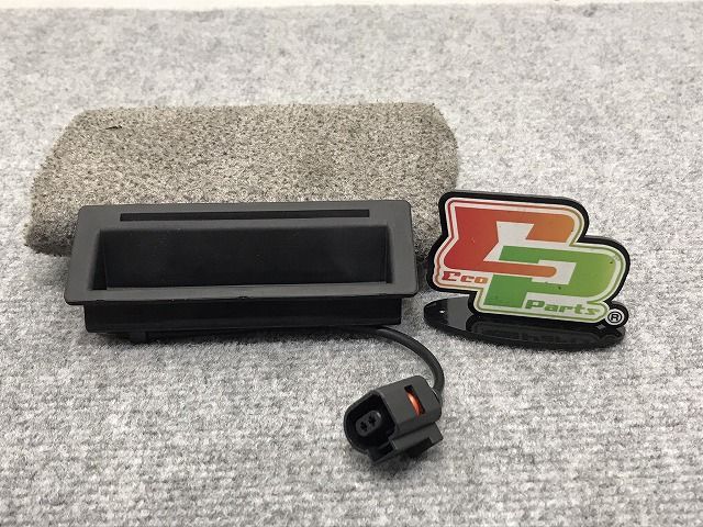 新品!ボーラ/ゴルフ 1999-2006 純正 リア トランク ハンドル 1J0 827 566 L 1J0827566L フォルクスワーゲン(126329)