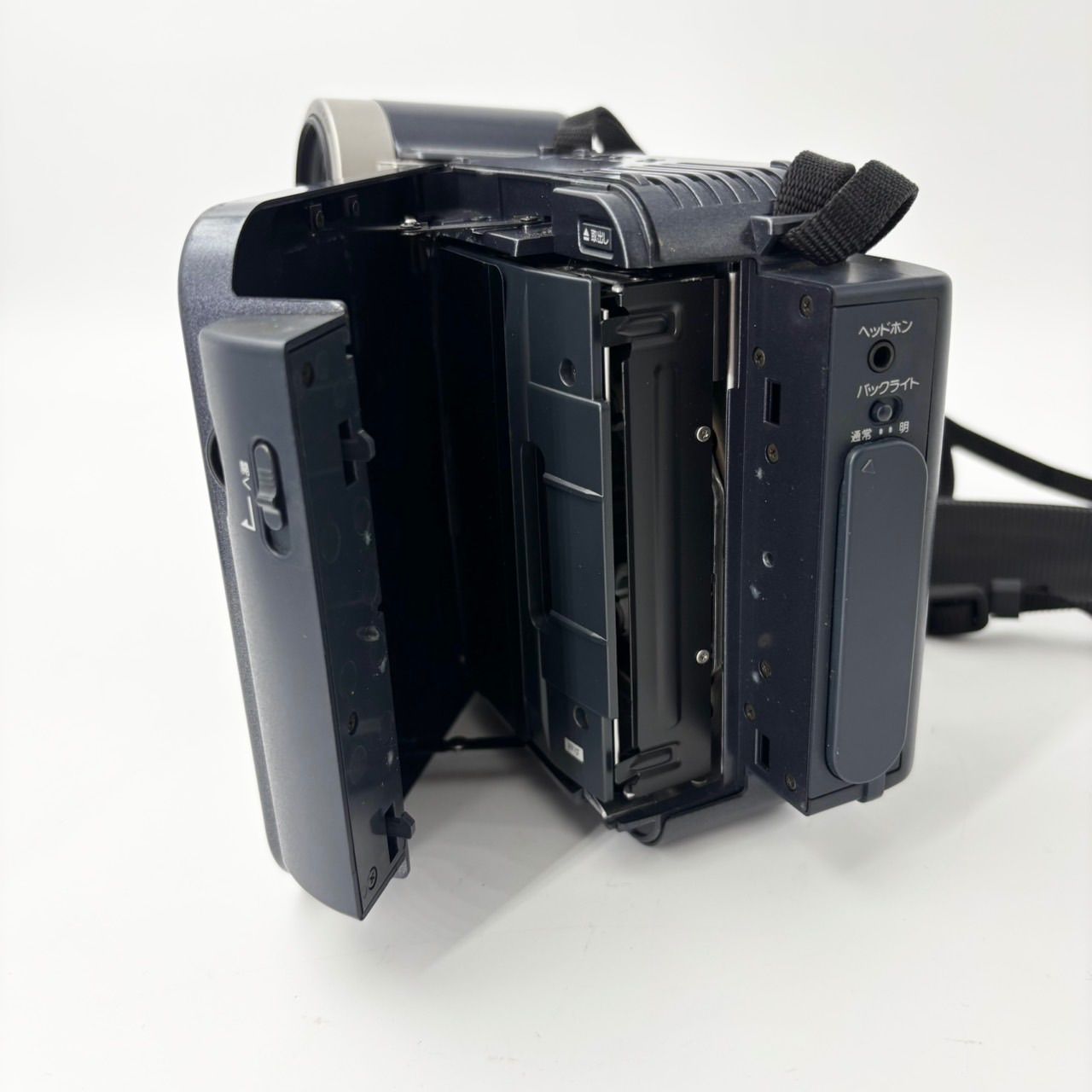 SHARP 8ミリビデオカメラ Hi8 ViewCam 1339 - メルカリ