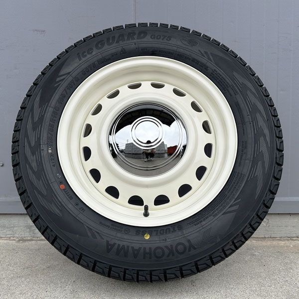 タイヤ在庫少 ハイエース 200系 レジアスエース スタッドレス 新品 タイヤホイール 4本セット YOKOHAMA ice GUARD SUV  G075 215/65R16C ヨコハマ 車検対応 バン規格 冬 D-STEEL スチール レトロ ホワイト 鉄 - メルカリ