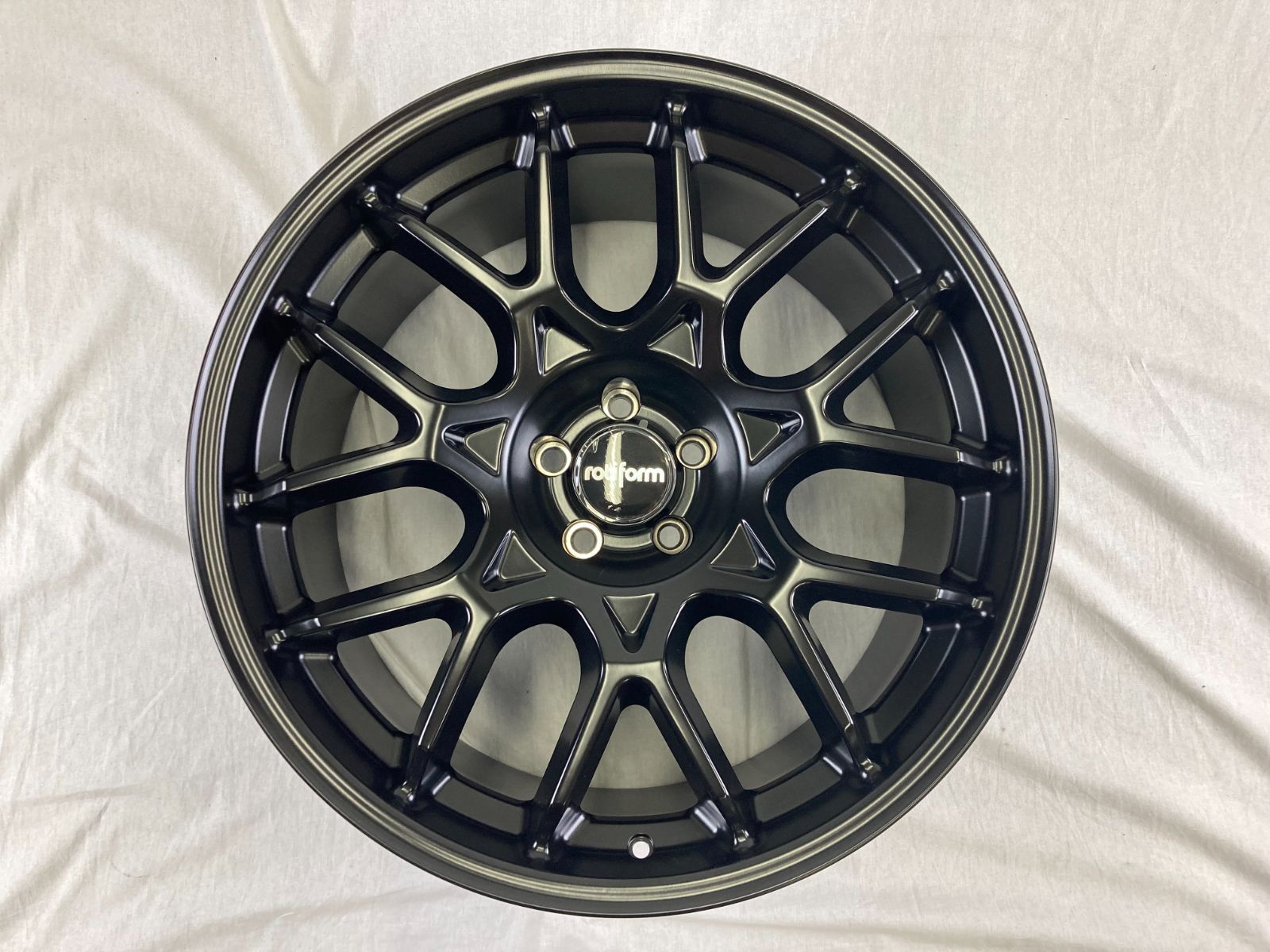 Rotiform