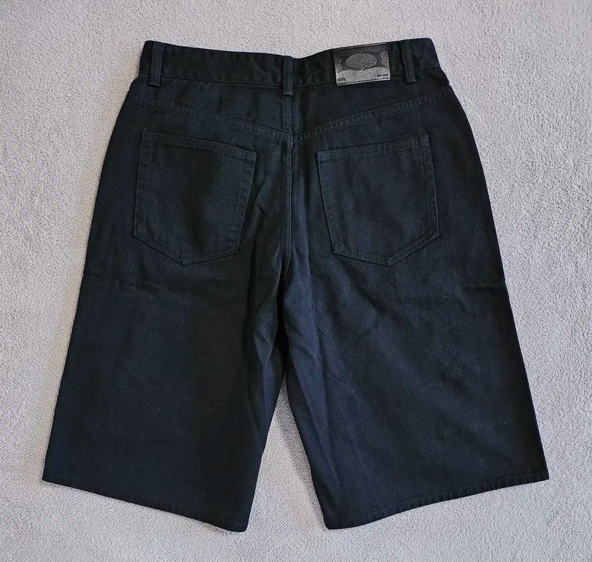 [CRITIC]GOTHIC TWILL BERMUDA PANTS/追跡付 CRITIC]GOTHIC TWILL BERMUDA PANTS/追跡付