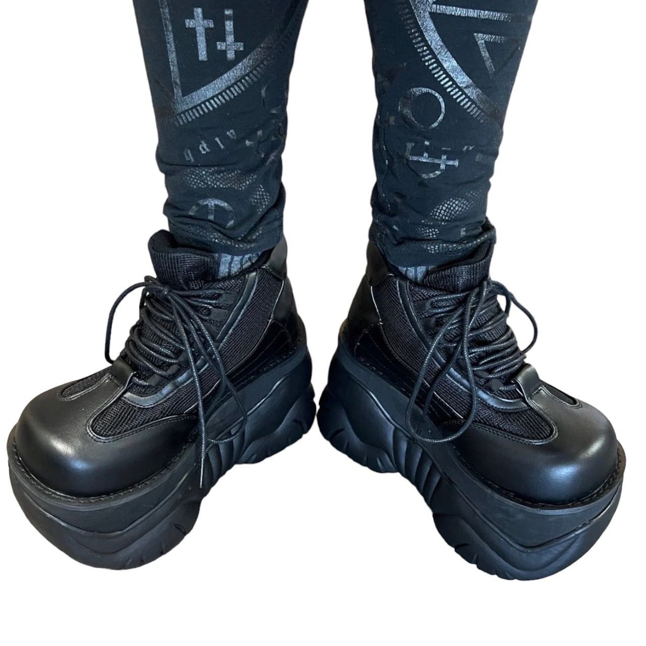 正規品☆DEMONIA（デモニア）BOXER-01 レースアップ厚底スニーカー