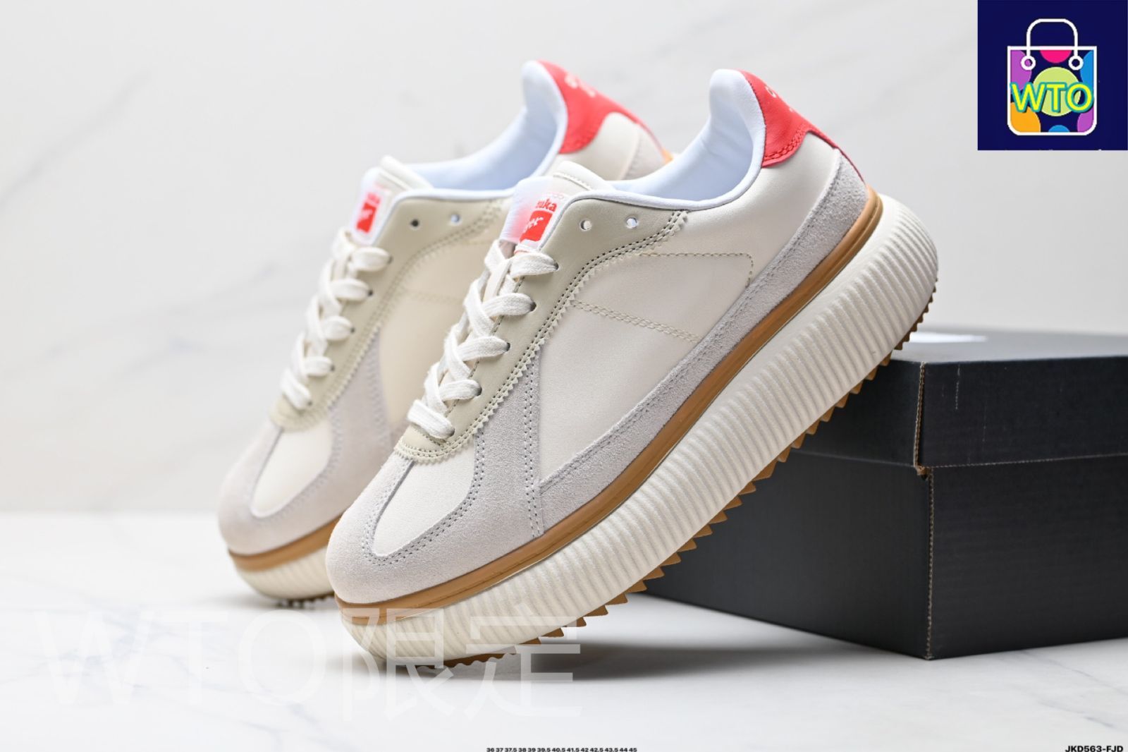 Onitsuka Tiger（オニツカタイガー）Delecity 厚底（チャンキー