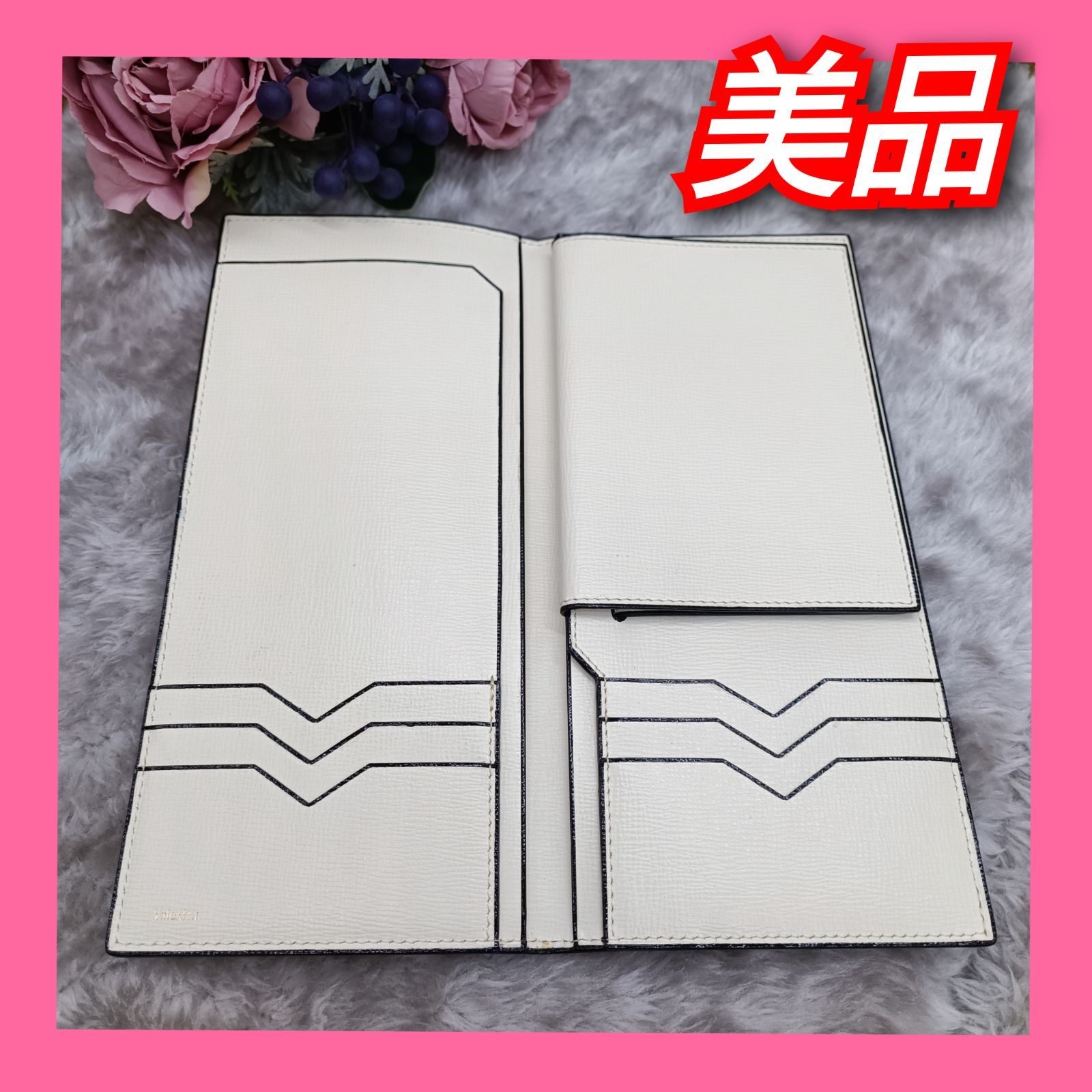 Valextra 》 ☆美品☆ ヴァレクストラ パスポートケース 6カード