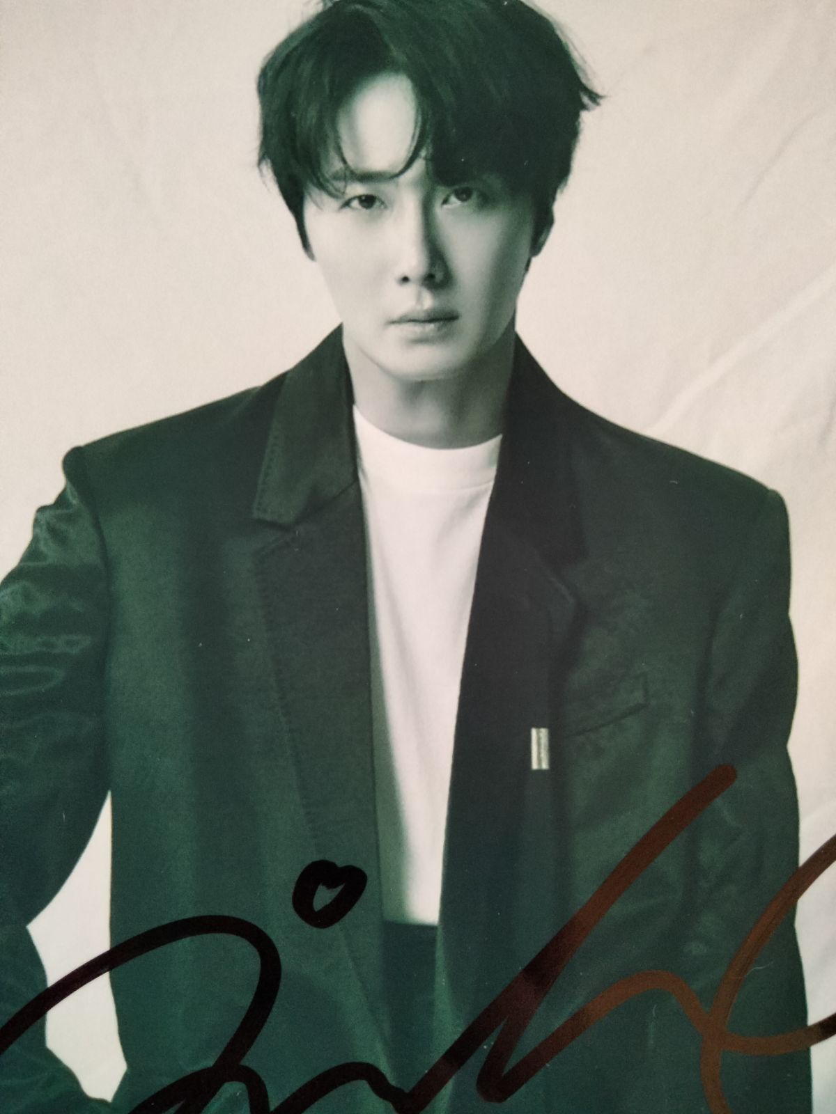 セール中…チョン・イル直筆サイン入り2Lサイズ写真…Jung Il-woo… セール中…チョン・イル直筆サイン入り2Lサイズ写真…Jung Il-woo