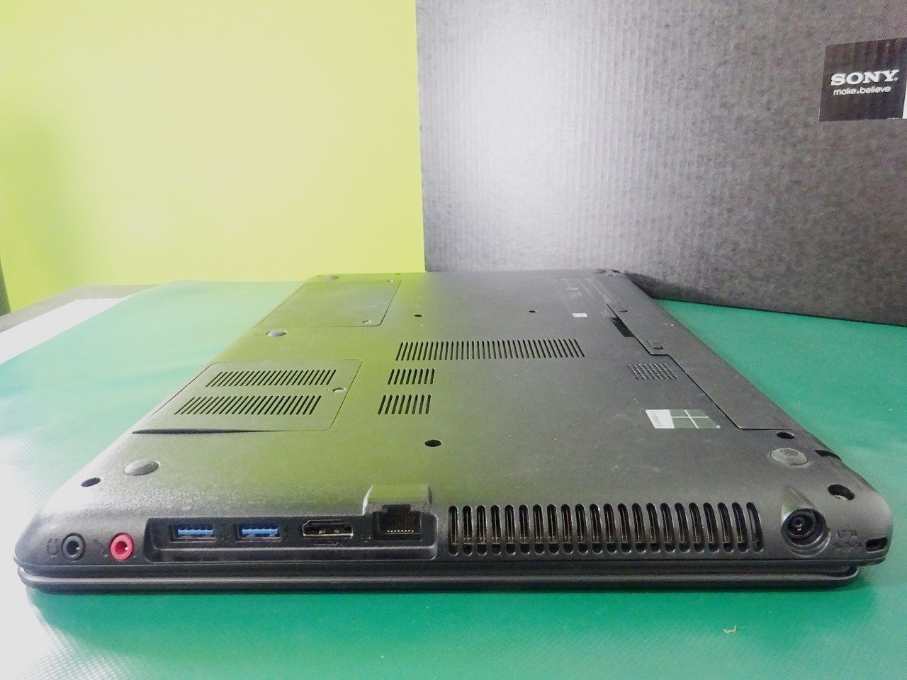 美品 15.6インチSony VAIO VPCEB17FJ完動品SSD480GB 純正箱付き