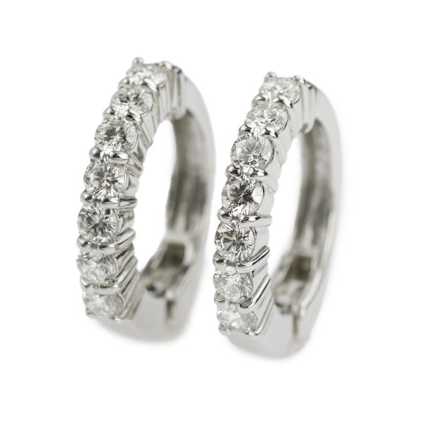 Pt900 ダイヤモンド イヤリング 0.52ct フープ ピアリング - メルカリ