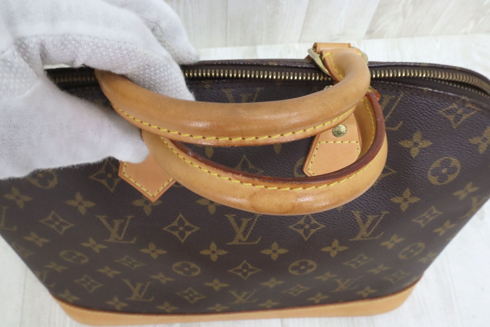 Louis Vuitton モノグラム ハンドバッグ　アルマ　M51130 美品 LOUIS VUITTON(ルイ・ヴィトン) モノグラム アルマ ハンドバッグ