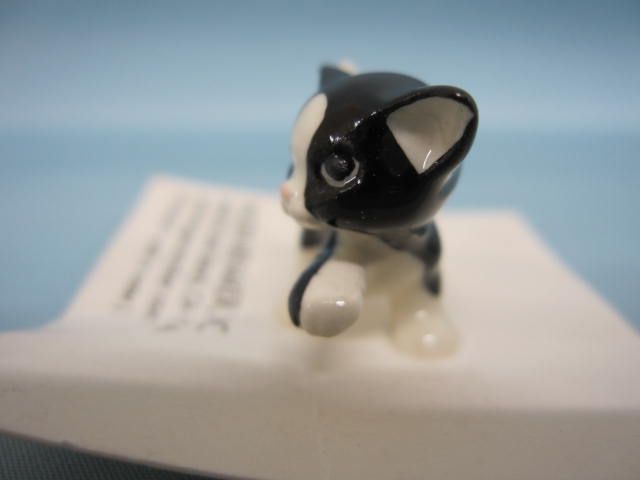 C235 Hagen Renaker ヘイゲンリネカー ミニチュア猫 白黒 置物 - メルカリ