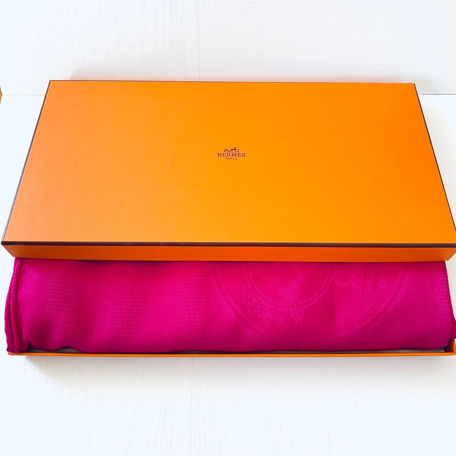 値下げ！HERMES エルメス エトール ニュー リブリス ストール