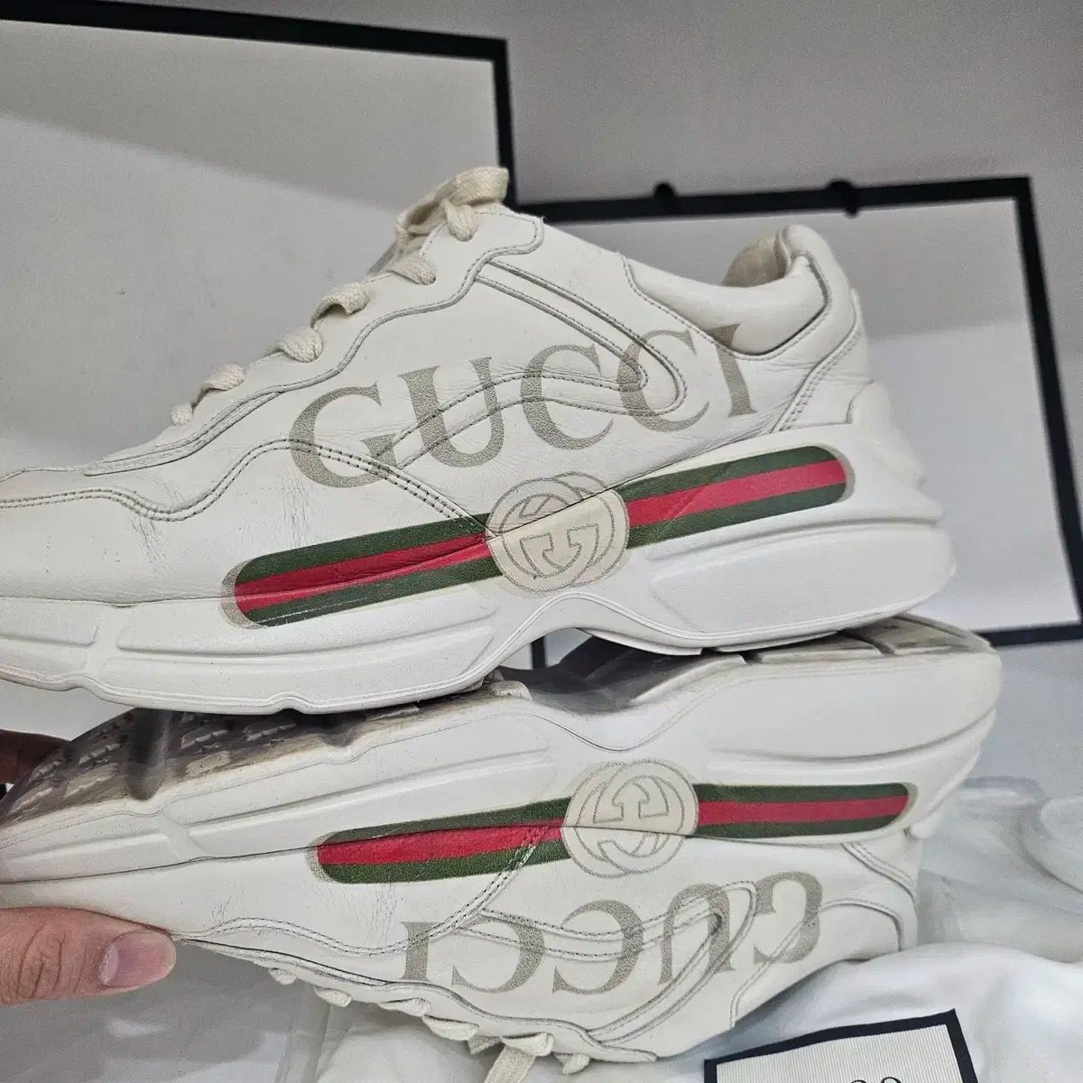 グッチ シェリーラインロゴ ライトン スニーカー (8size) - メルカリ