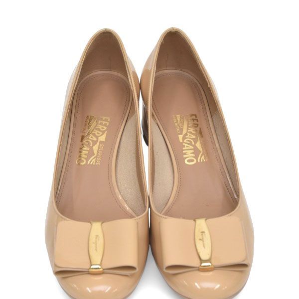 美品♪サルヴァトーレフェラガモ ELINDA リボン エナメル パンプス 8.5  