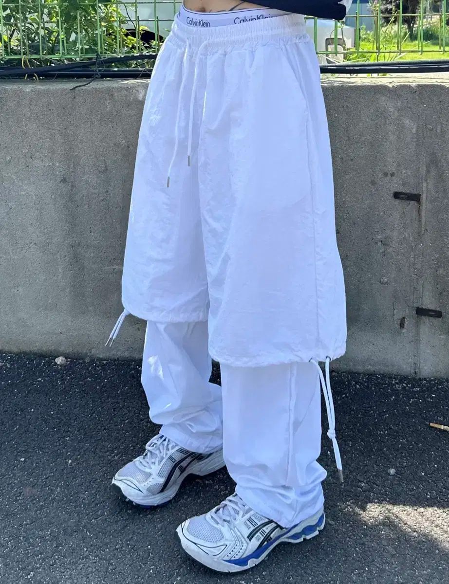 レイヤード シャーリング ナイロン パンツ