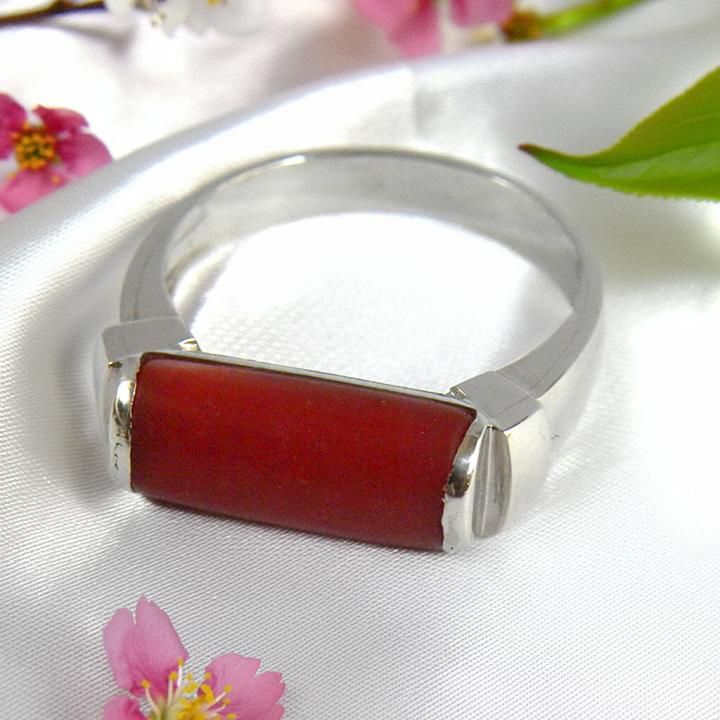 みれい　PT900 ダイヤ装飾　血赤珊瑚リング みれい PT900 ダイヤ装飾 血赤珊瑚リング みれい PT900 ダイヤ装飾 血