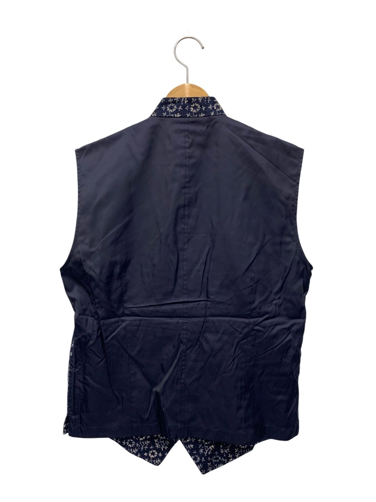 COMME des GARCONS - コムデギャルソン robe de chambre RV-080070 ジレ ネイビー 小花柄 フェルト生地 ITYMSL8WFK3K コムデギャルソン robe de chambre RV-080070 ジレ ネイビー 小花柄