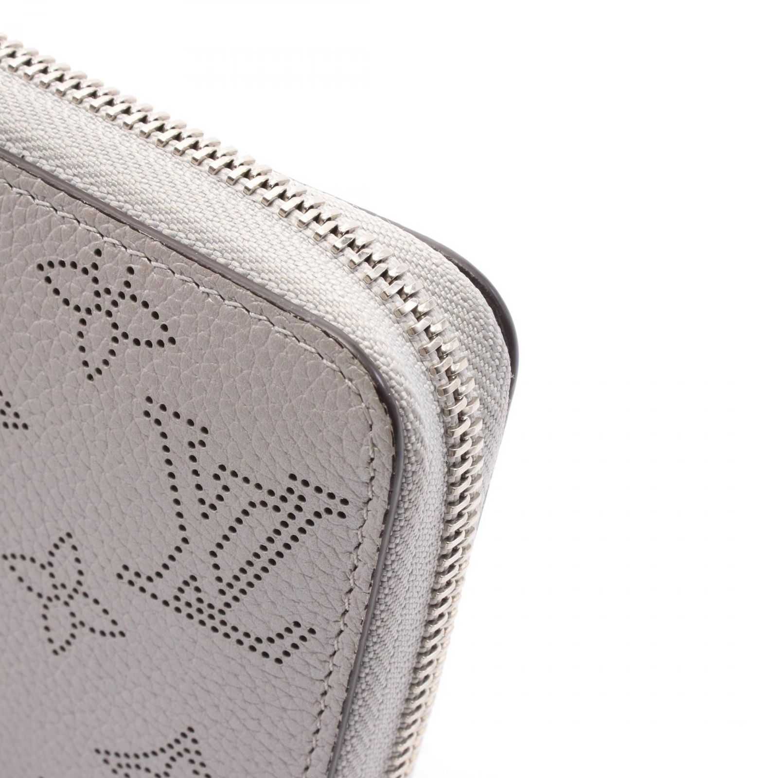 ルイヴィトン マヒナ・ジッピーウォレット M81642【Aランク】(中古  