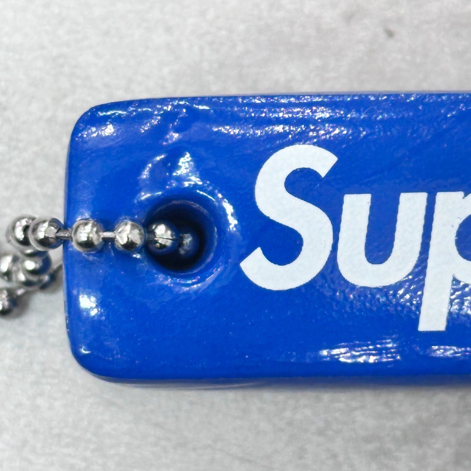 Supreme 23AW Floating Keychain フローティング キーチェーン