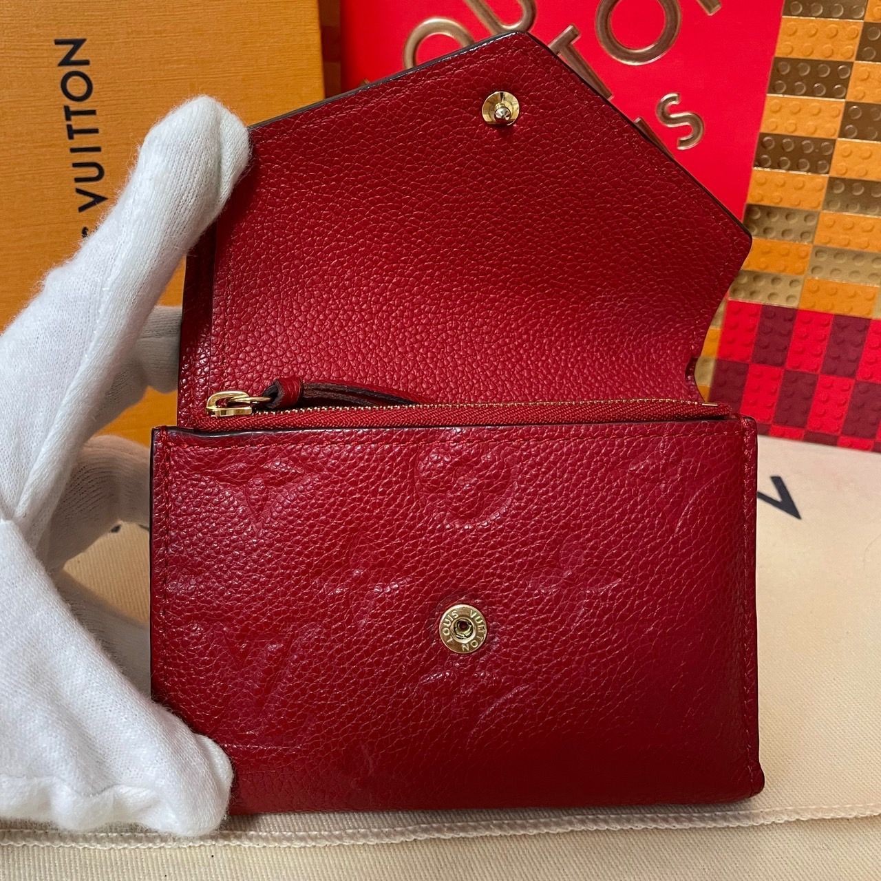 美品　ルイヴィトン　ヴィクトリーヌ　アンプラント　レッド　三つ折り　財布 極美品】ルイヴィトン モノグラム アンプラント ヴィクトリーヌ