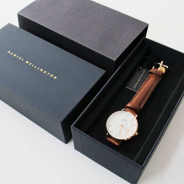 美品 Daniel Wellington ダニエルウェリントン Classic Petite St