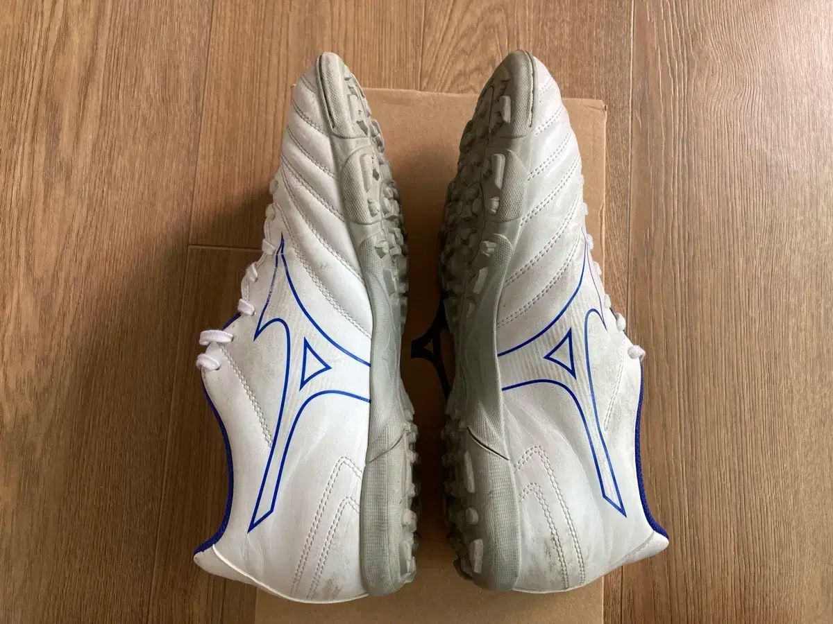 mizuno ミズノ モナルシーダ ネオ サッカーシューズ 260 サイズ WHITEMONARCHHOTEL_COM