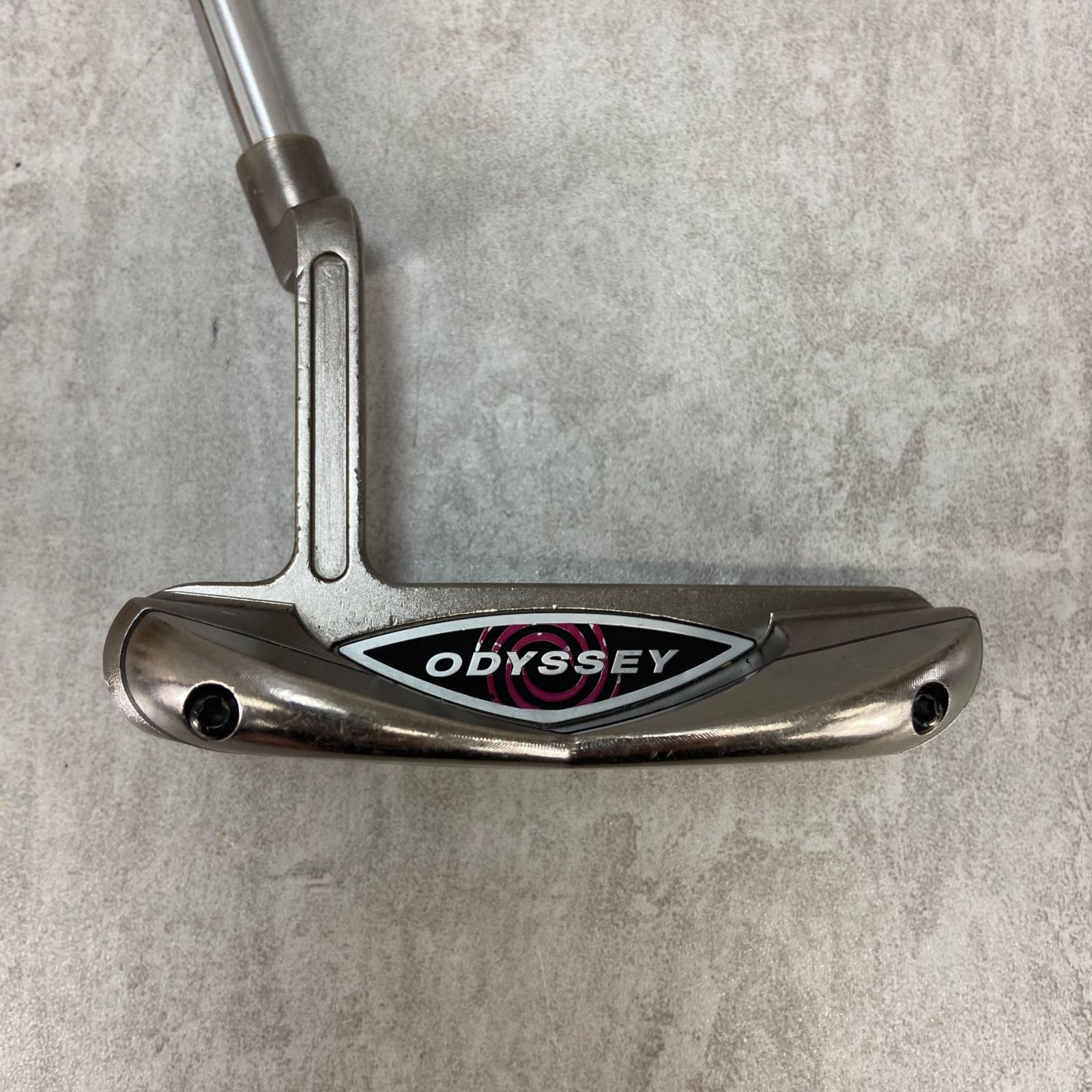ODYSSEY　オデッセイ　brack　SERIES　ix　4　TOUR　DESIGNS ブラックシリーズ　ツアーデザイン　メンズゴルフパター　スチール　右利き用 ODYSSEY オデッセイ brack SERIES ix 4 TOUR DESIGNS ブラック