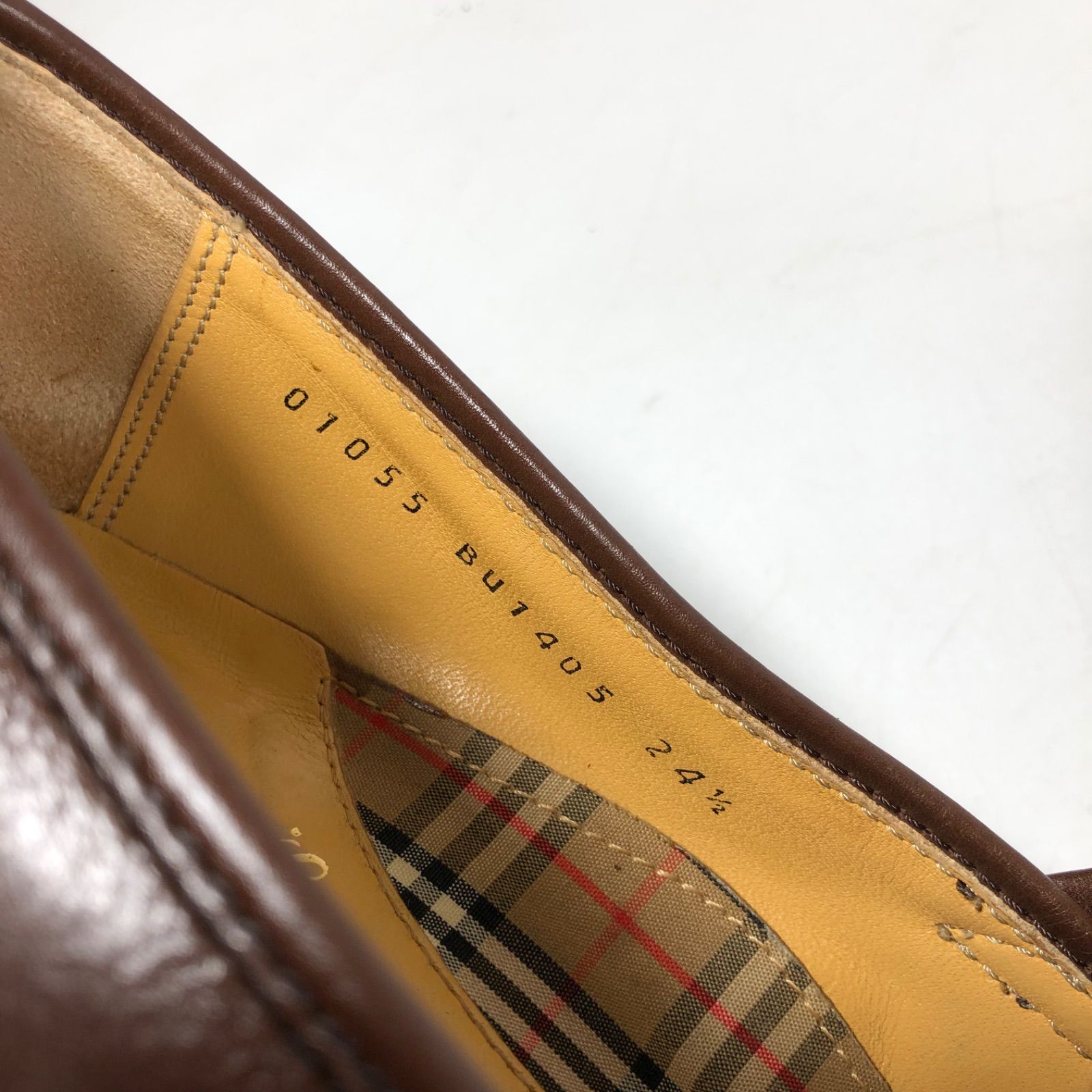 美品✨Burberrys バーバリー　ローファー　タッセル　レザー　24 BURBERRY BURBERRYS バーバリーズ 型押し レザー タッセル