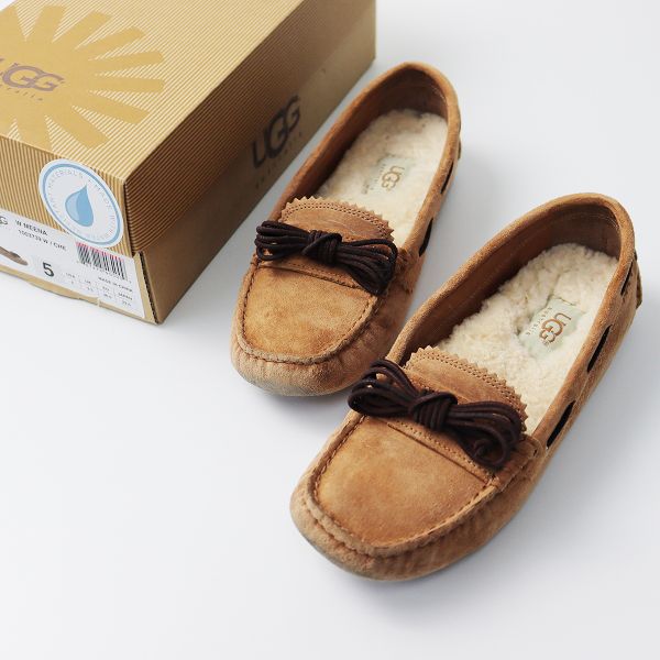 UGG MEENA モカシンシューズ ブラウン UGG アグ MEENA ミーナ モカシンシューズ 22/ブラウン 靴 くつ クツ