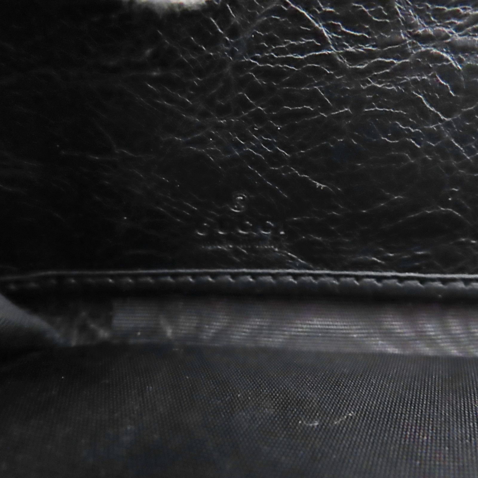 T09 GUCCI グッチ インターロッキング レザーラウンドファスナー長財布  