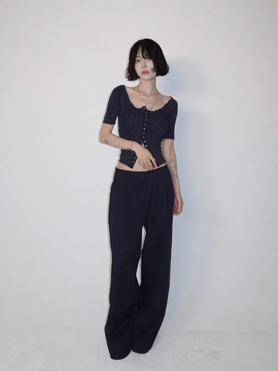 PALE JADE ペイルジェイド ピンタックワイドスラックス ネイビー m