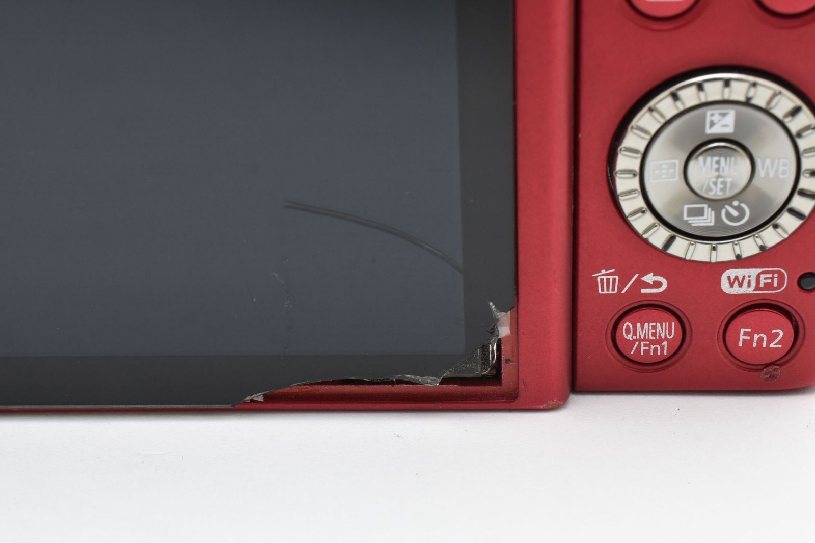 【ジャンク品】パナソニック LUMIX DMC-GF6 ☆ジャンク☆ Panasonic パナソニック LUMIX DMC-GF6 レッド