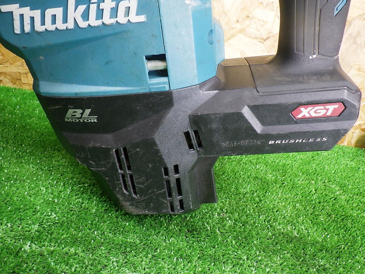 Makita
