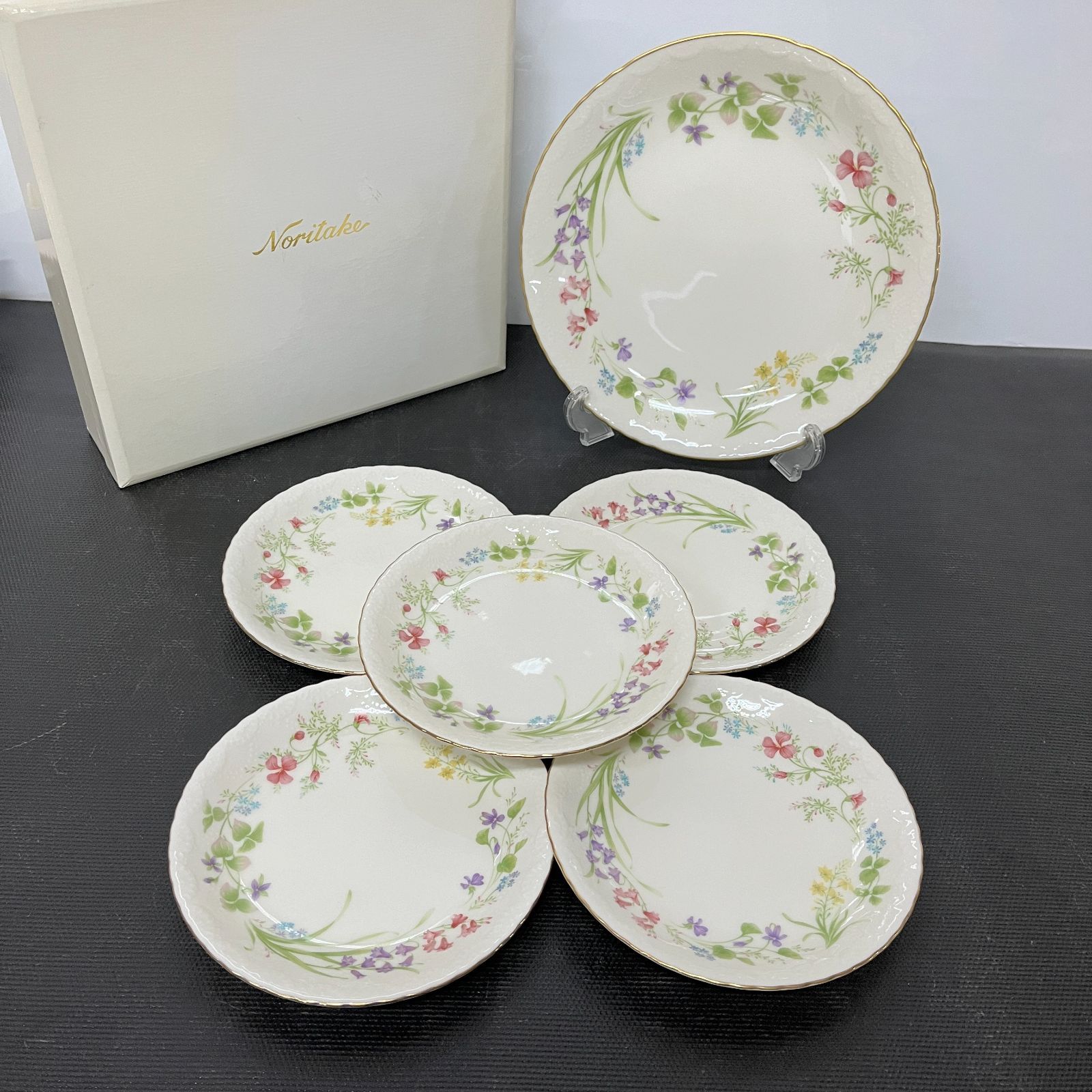 NORITAKE ノリタケ 食器 プレート 花柄 コンテンポラリー 大皿1枚/小皿