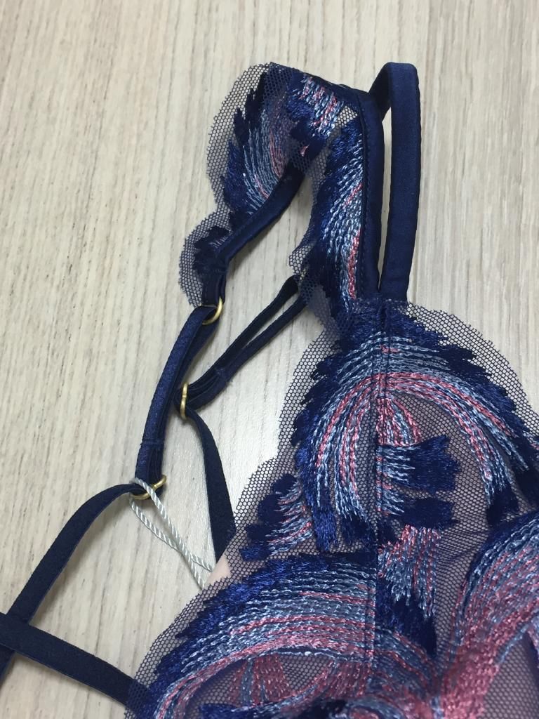 ヴァリゼール バイ