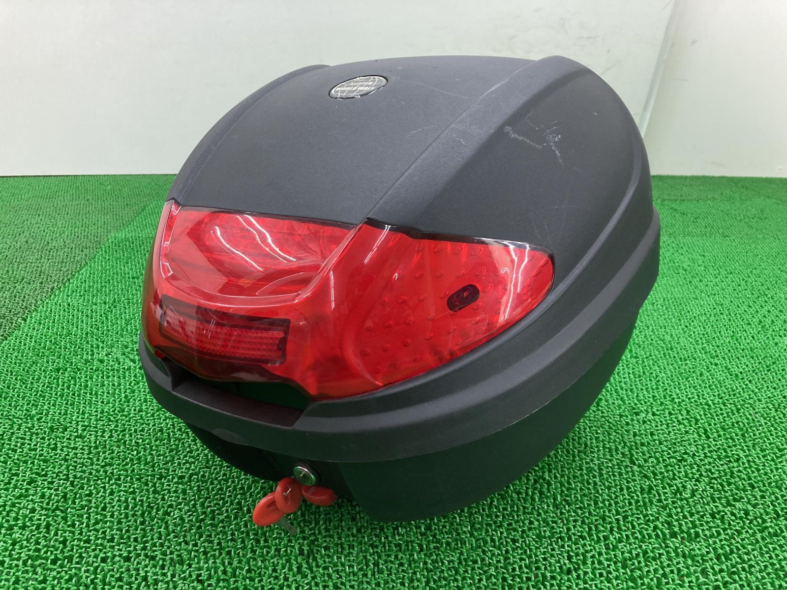 ワールドウォーク製 トップケース 社外 中古 バイク 部品 リアボックス 鍵 ベース付き 割れ欠け無し