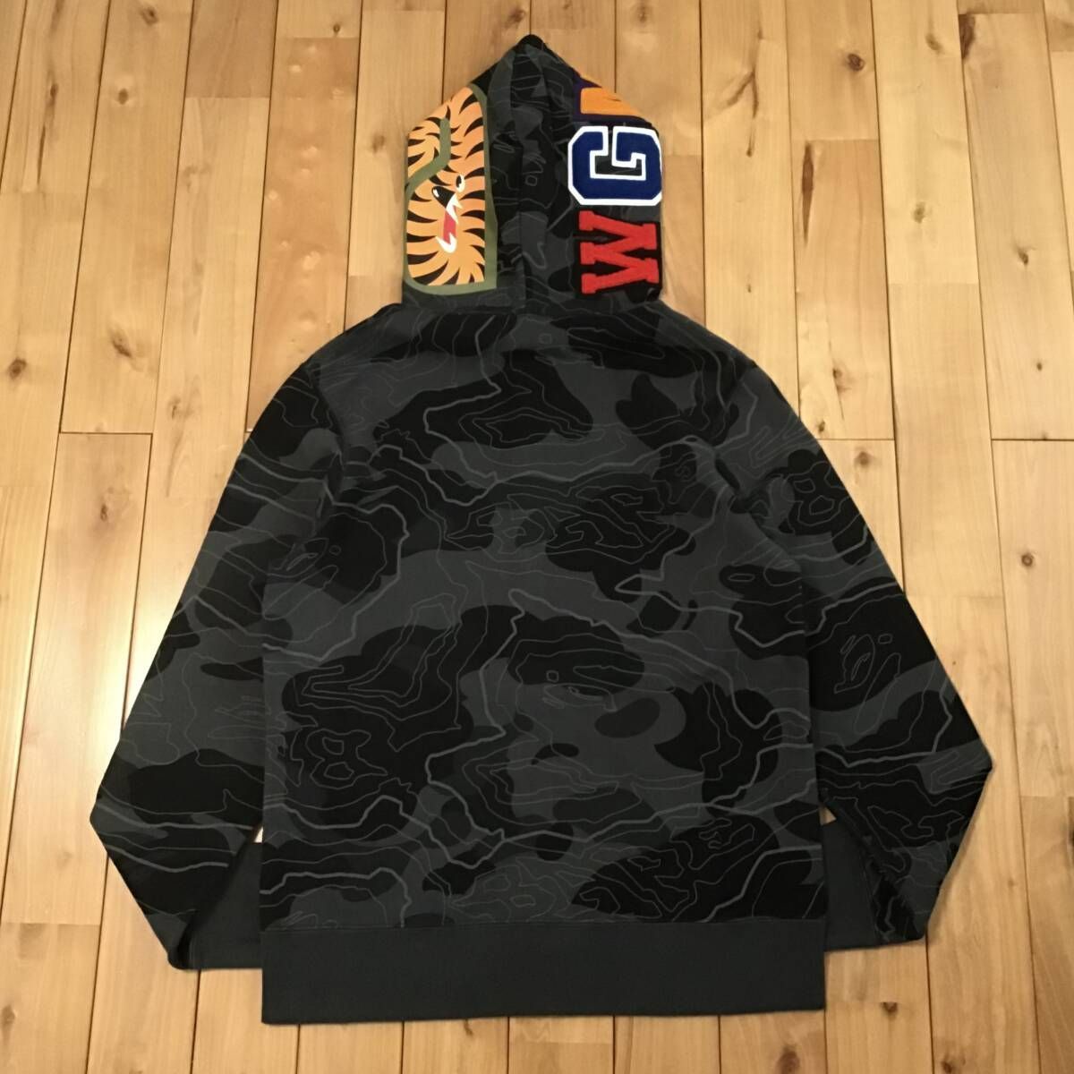 LAYERED LINE CAMO SHARK FULL ZIP HOODIE Mサイズ a bathing ape BAPE 