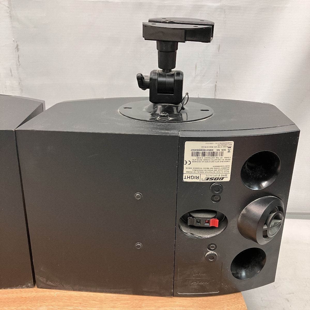 301V