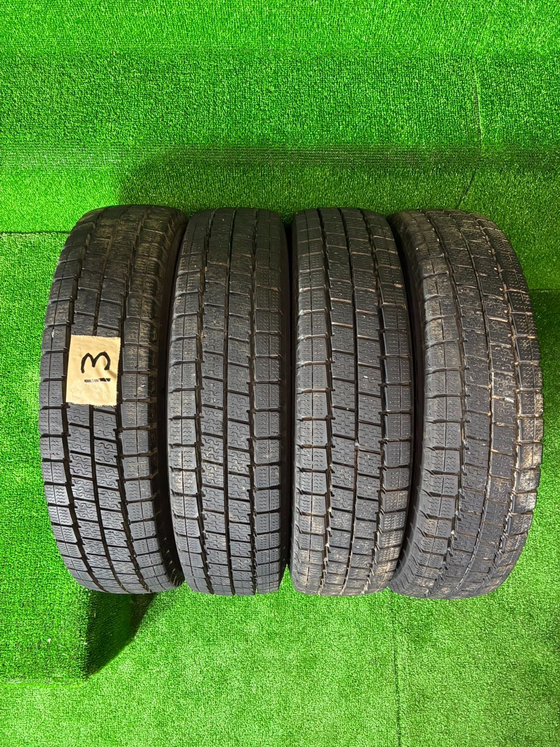 車 DUNLOP WINTER MAXX SV01 145/80R12 80/78N LT スタッドレス 4本 