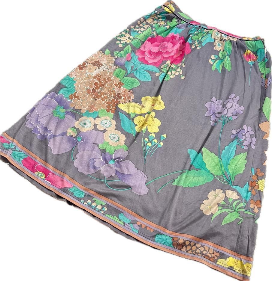 レオナール*セットアップ/上下セット/カットソー/スカート*LEONARD