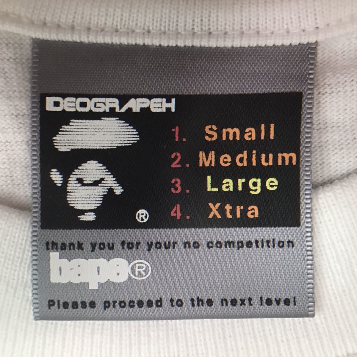 BAPE × shawn mortensen Spike000000004460 - メルカリ