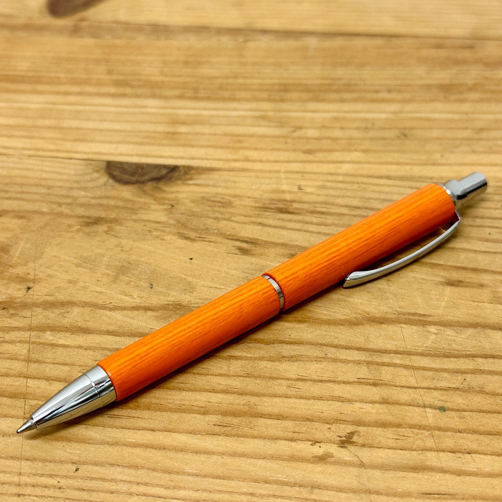 廃盤 PILOT パイロット ジャストミート ボールペン オレンジ ノック式