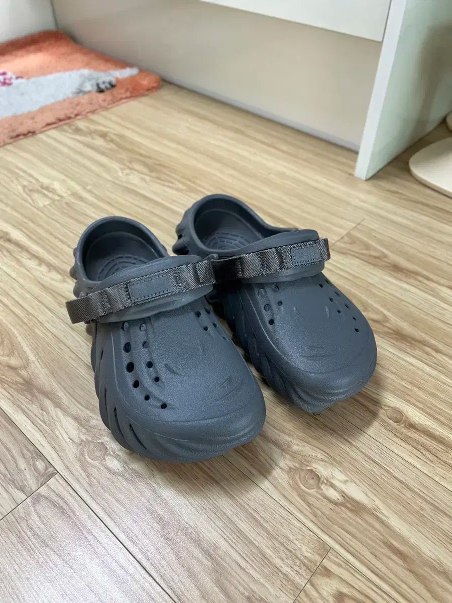 crocs クロックス エコークロッグ 240