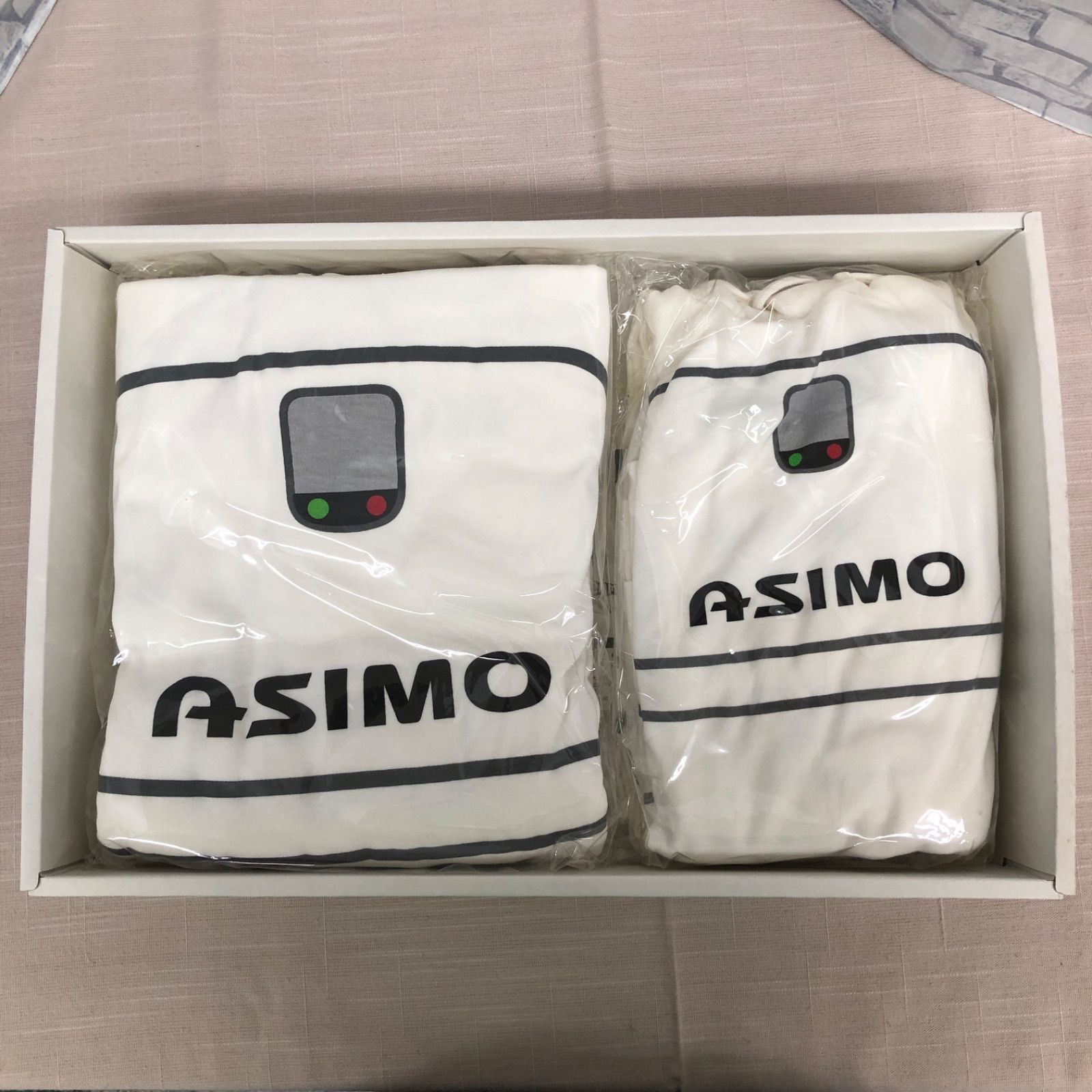 新品非売品】HONDA ASIMO 親子ペアパジャマ 長袖長ズボン 薄手 お揃い 