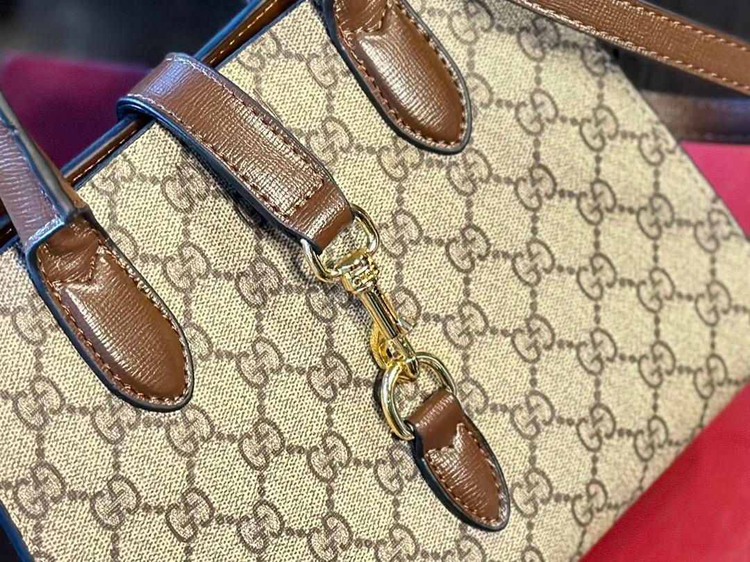 Gucciグッチの華やかでエレガントなオールドパターントート