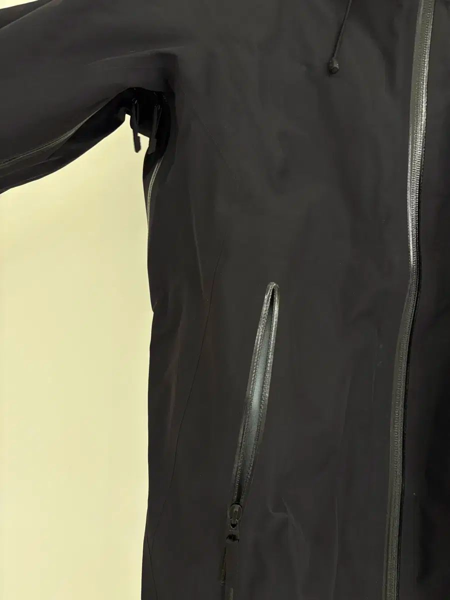 非売品 ARC TERYX アークテリクス ベータ LT ジャケット ウーマン ブラック s 5☆大好評！