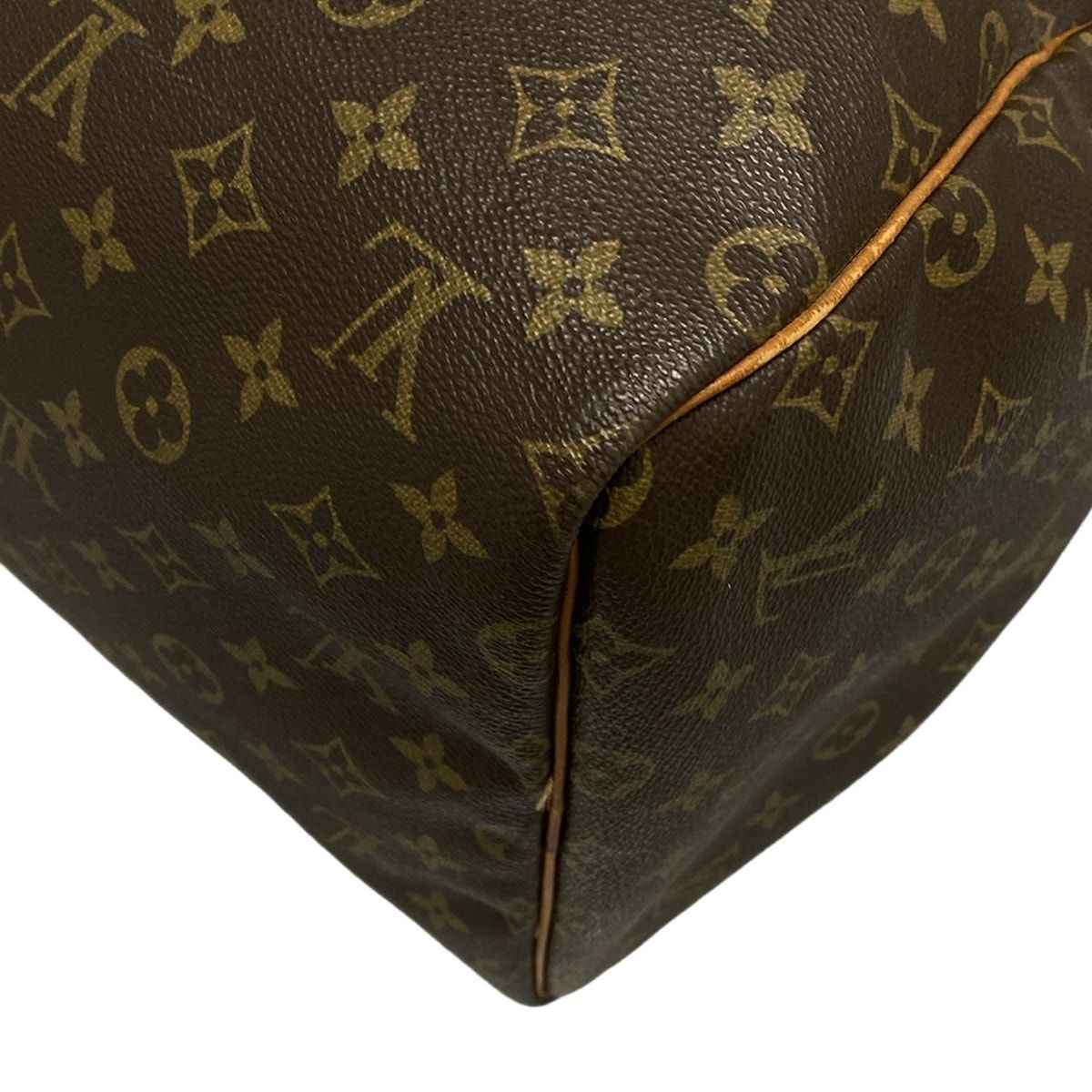 VUITTON