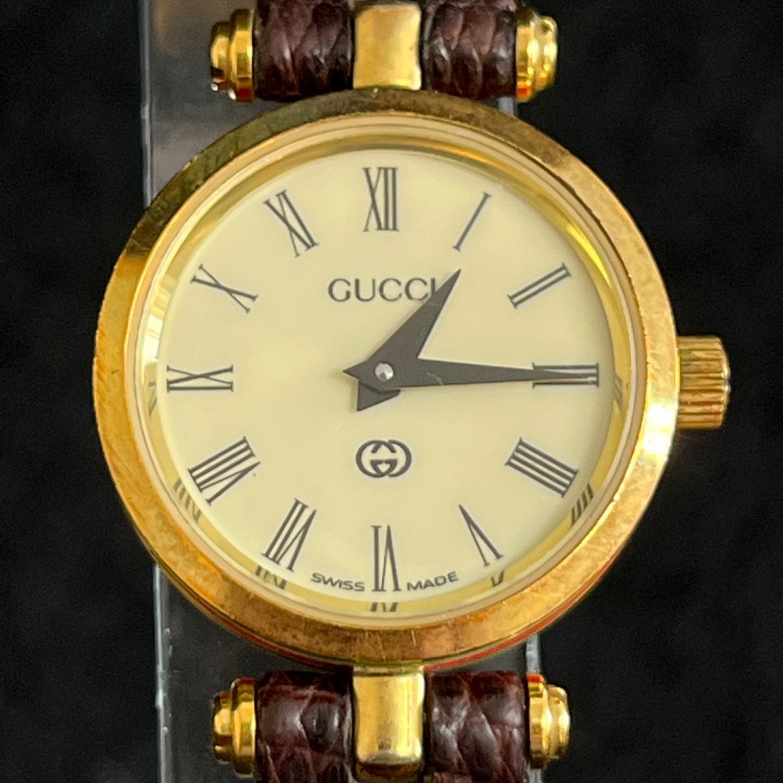 R 箱 ギャランティ付き グッチ シェリーライン クォーツ QZ アイボリー文字盤 レディース腕時計 オールドグッチ GUCCI GQ2000l-L R2510106