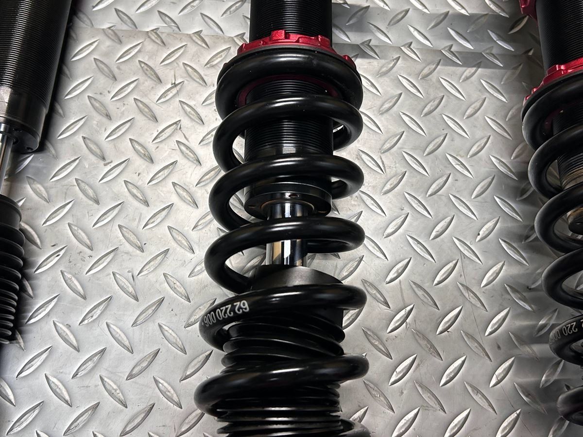 送料無料【中古】Blitz ZZ-R 30系 アルファード/ヴェルファイア 車高調