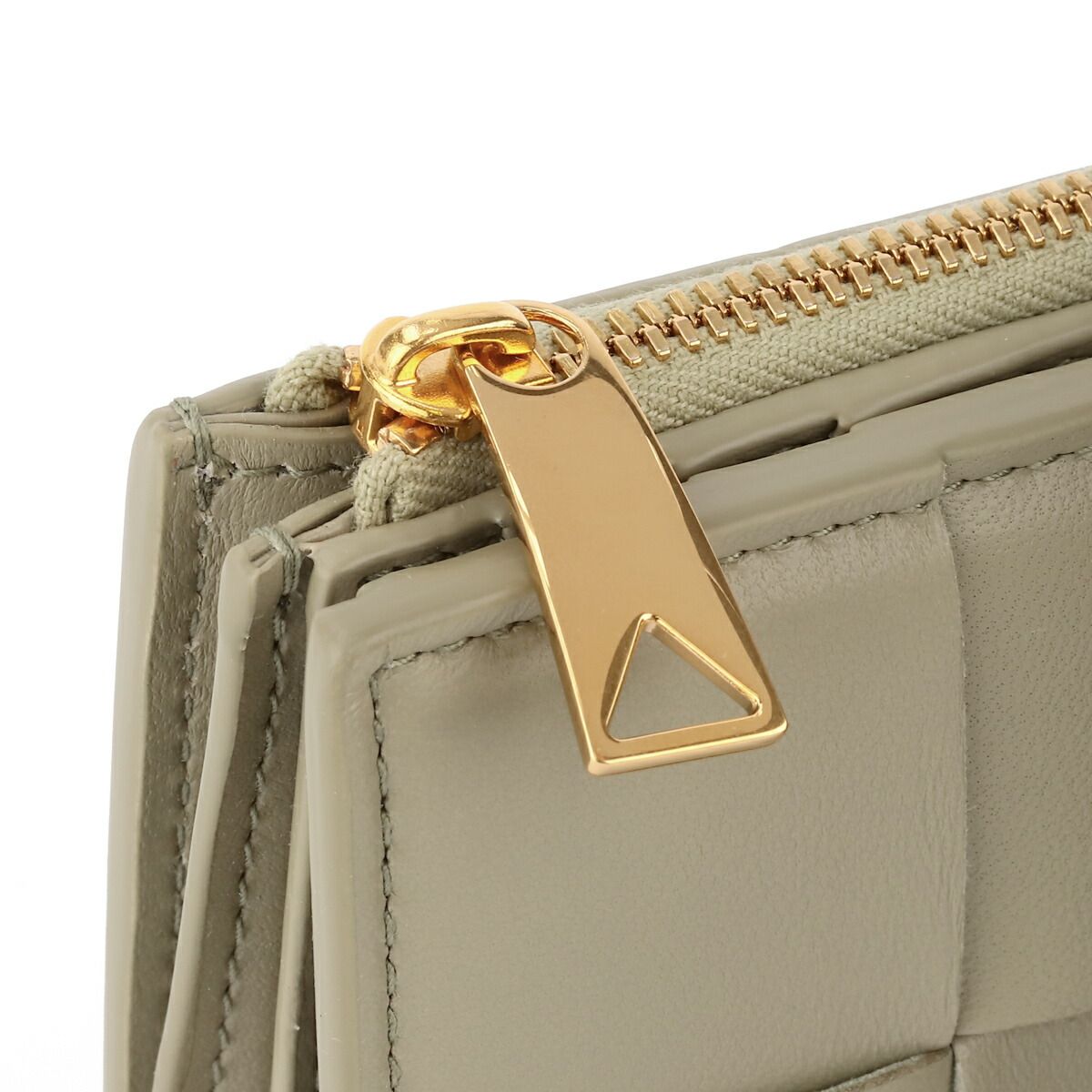 新品 ボッテガヴェネタ BOTTEGA VENETA 2つ折り財布 スモール カセット 